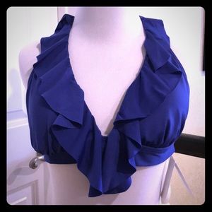 Kenneth Cole Reaction swim top! NWT 💙